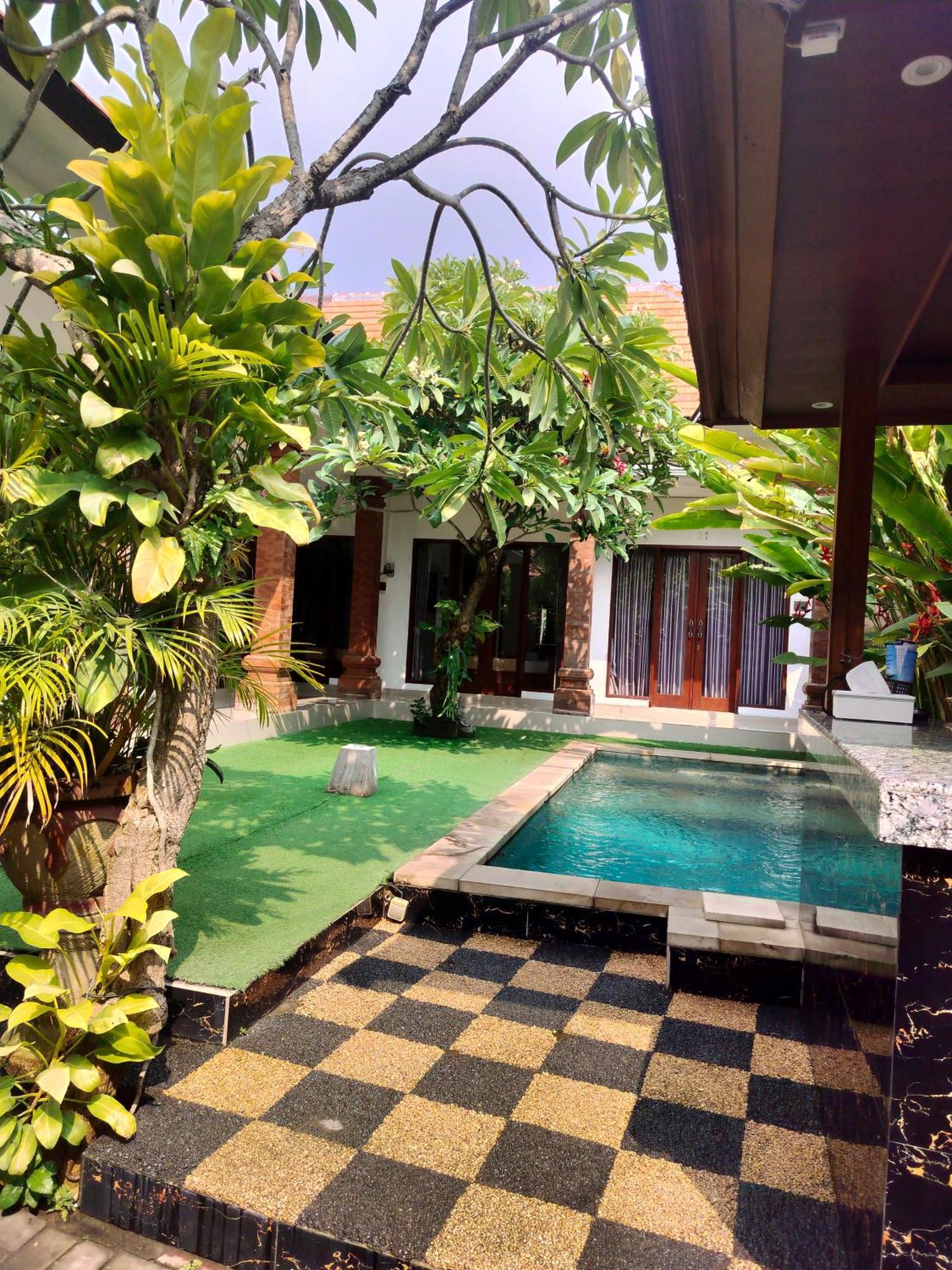 Pesanggaran D&D Homestay מראה חיצוני תמונה